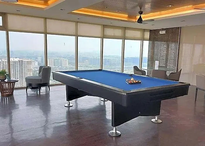 Smdc Coast Residences Near Picc Manila